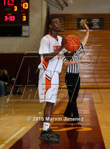 Thumbnail 2 in Robert F. Kennedy Community vs. Lincoln (CIF Los Angeles Section Playoff) photogallery.