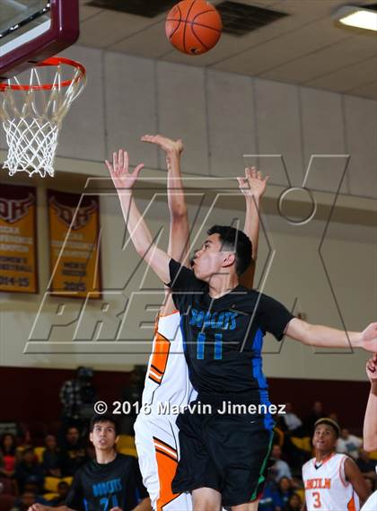 Thumbnail 1 in Robert F. Kennedy Community vs. Lincoln (CIF Los Angeles Section Playoff) photogallery.