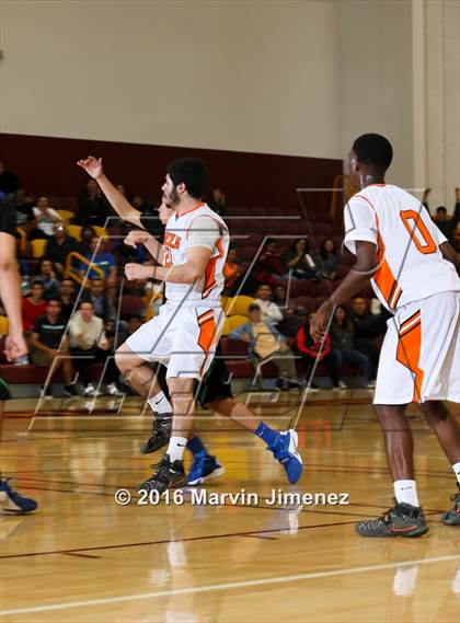 Thumbnail 1 in Robert F. Kennedy Community vs. Lincoln (CIF Los Angeles Section Playoff) photogallery.