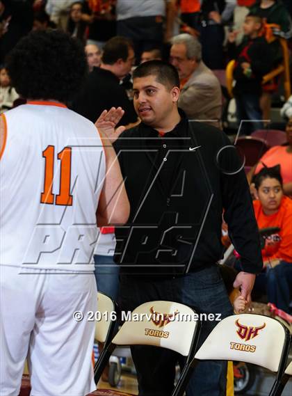 Thumbnail 1 in Robert F. Kennedy Community vs. Lincoln (CIF Los Angeles Section Playoff) photogallery.