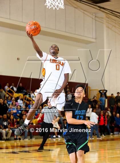 Thumbnail 3 in Robert F. Kennedy Community vs. Lincoln (CIF Los Angeles Section Playoff) photogallery.