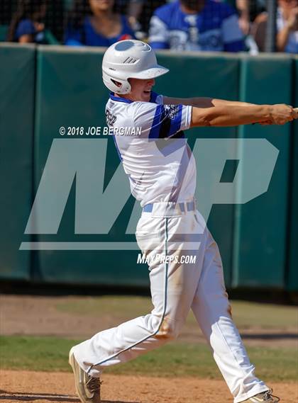 Thumbnail 2 in Bishop Union vs. Lindsay (CIF CS D6 Final) photogallery.