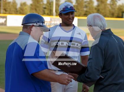 Thumbnail 3 in Bishop Union vs. Lindsay (CIF CS D6 Final) photogallery.