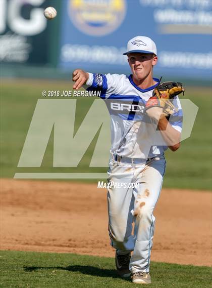 Thumbnail 3 in Bishop Union vs. Lindsay (CIF CS D6 Final) photogallery.
