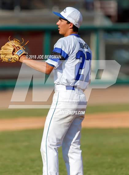 Thumbnail 1 in Bishop Union vs. Lindsay (CIF CS D6 Final) photogallery.