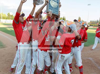 Thumbnail 2 in Bishop Union vs. Lindsay (CIF CS D6 Final) photogallery.