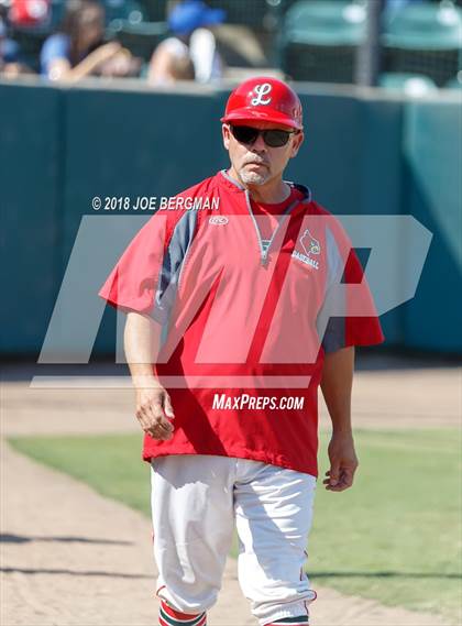 Thumbnail 2 in Bishop Union vs. Lindsay (CIF CS D6 Final) photogallery.