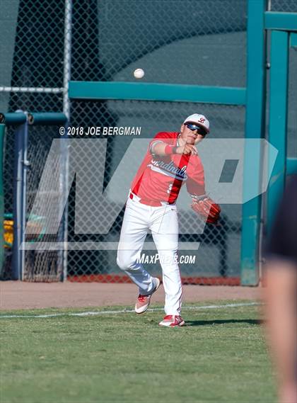 Thumbnail 1 in Bishop Union vs. Lindsay (CIF CS D6 Final) photogallery.