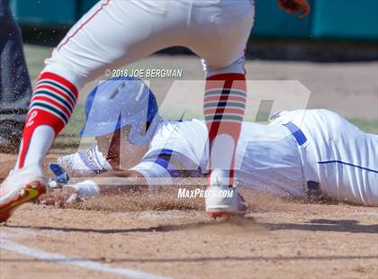 Thumbnail 2 in Bishop Union vs. Lindsay (CIF CS D6 Final) photogallery.