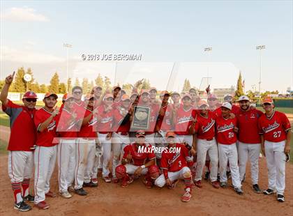 Thumbnail 2 in Bishop Union vs. Lindsay (CIF CS D6 Final) photogallery.
