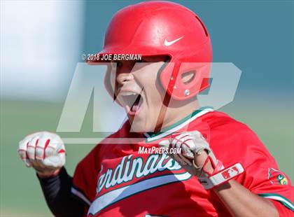 Thumbnail 3 in Bishop Union vs. Lindsay (CIF CS D6 Final) photogallery.