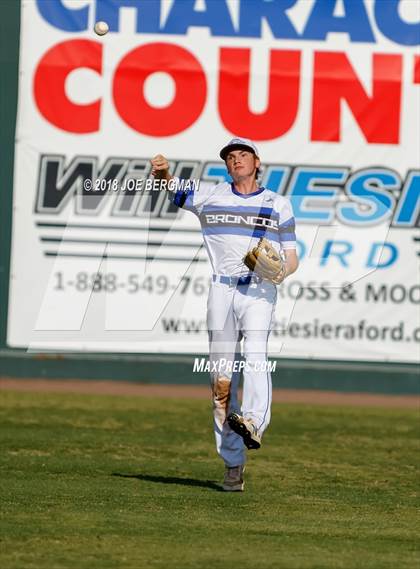 Thumbnail 2 in Bishop Union vs. Lindsay (CIF CS D6 Final) photogallery.