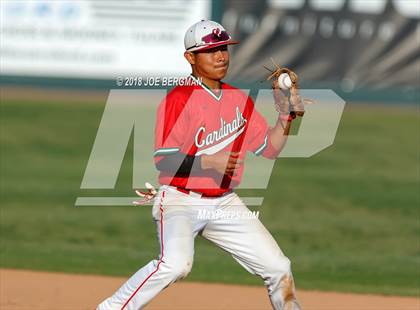 Thumbnail 3 in Bishop Union vs. Lindsay (CIF CS D6 Final) photogallery.