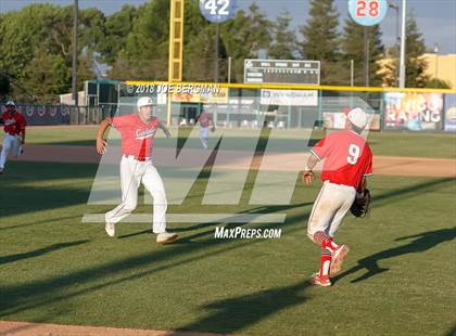 Thumbnail 1 in Bishop Union vs. Lindsay (CIF CS D6 Final) photogallery.