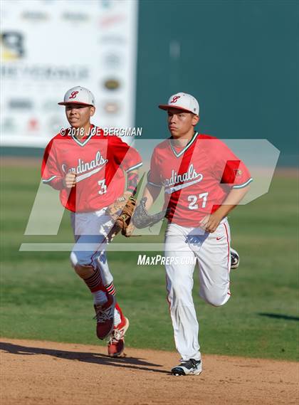 Thumbnail 1 in Bishop Union vs. Lindsay (CIF CS D6 Final) photogallery.