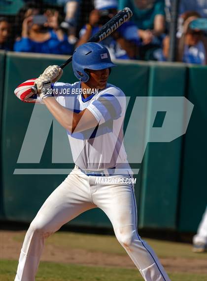 Thumbnail 2 in Bishop Union vs. Lindsay (CIF CS D6 Final) photogallery.
