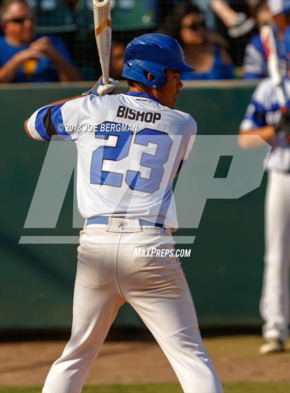 Thumbnail 3 in Bishop Union vs. Lindsay (CIF CS D6 Final) photogallery.