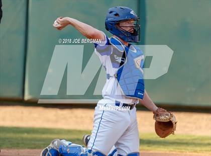 Thumbnail 2 in Bishop Union vs. Lindsay (CIF CS D6 Final) photogallery.