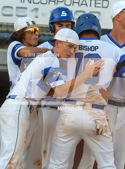 Thumbnail 3 in Bishop Union vs. Lindsay (CIF CS D6 Final) photogallery.