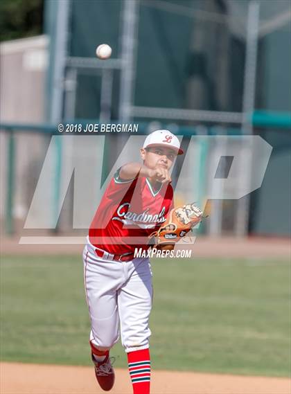 Thumbnail 2 in Bishop Union vs. Lindsay (CIF CS D6 Final) photogallery.
