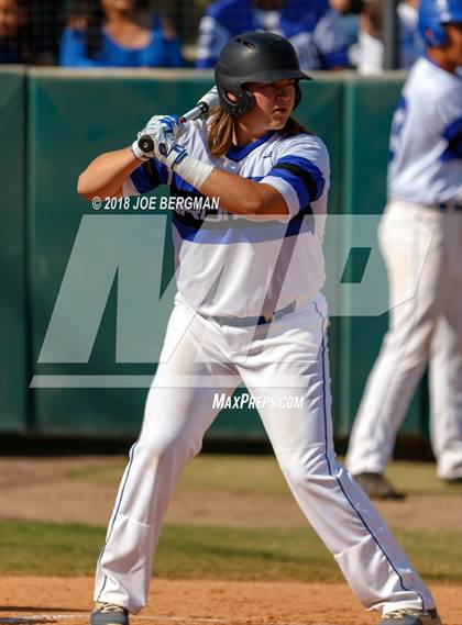 Thumbnail 2 in Bishop Union vs. Lindsay (CIF CS D6 Final) photogallery.
