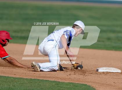 Thumbnail 2 in Bishop Union vs. Lindsay (CIF CS D6 Final) photogallery.