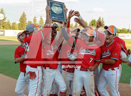 Thumbnail 1 in Bishop Union vs. Lindsay (CIF CS D6 Final) photogallery.