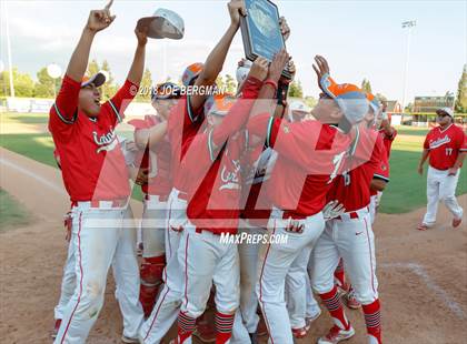 Thumbnail 3 in Bishop Union vs. Lindsay (CIF CS D6 Final) photogallery.