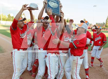 Thumbnail 2 in Bishop Union vs. Lindsay (CIF CS D6 Final) photogallery.