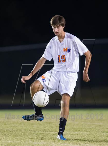 Thumbnail 2 in Marvin Ridge vs Jay M Robinson photogallery.
