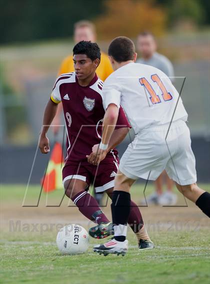 Thumbnail 1 in Marvin Ridge vs Jay M Robinson photogallery.