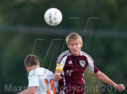Thumbnail 2 in Marvin Ridge vs Jay M Robinson photogallery.