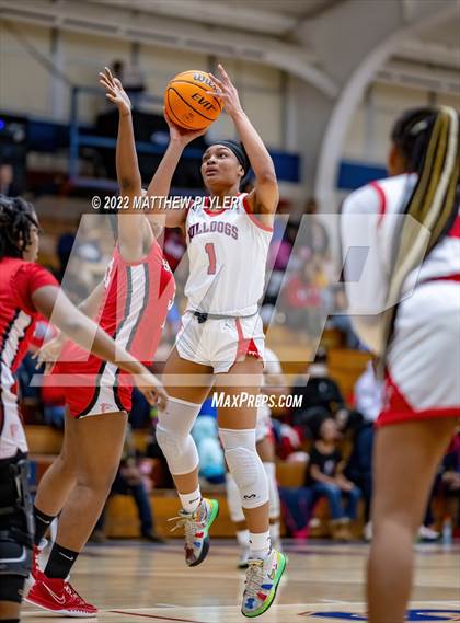 Thumbnail 1 in Seventy-First vs Terry Sanford (NCHSAA 3A - Second Round) photogallery.