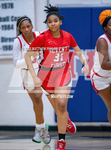 Thumbnail 1 in Seventy-First vs Terry Sanford (NCHSAA 3A - Second Round) photogallery.