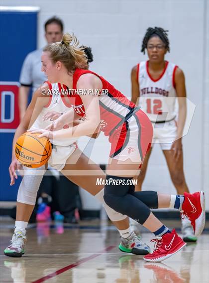 Thumbnail 3 in Seventy-First vs Terry Sanford (NCHSAA 3A - Second Round) photogallery.