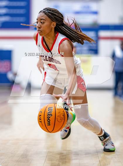 Thumbnail 2 in Seventy-First vs Terry Sanford (NCHSAA 3A - Second Round) photogallery.