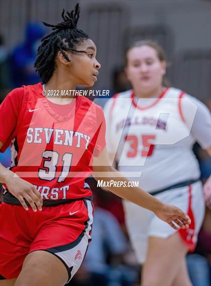 Thumbnail 3 in Seventy-First vs Terry Sanford (NCHSAA 3A - Second Round) photogallery.