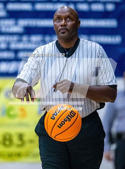 Thumbnail 2 in Seventy-First vs Terry Sanford (NCHSAA 3A - Second Round) photogallery.