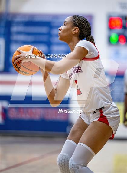 Thumbnail 3 in Seventy-First vs Terry Sanford (NCHSAA 3A - Second Round) photogallery.