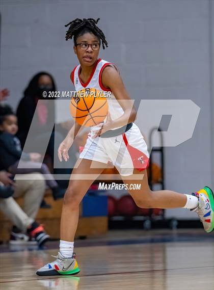 Thumbnail 3 in Seventy-First vs Terry Sanford (NCHSAA 3A - Second Round) photogallery.