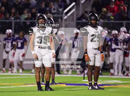 Thumbnail 1 in Conroe vs. Aldine Davis (UIL 6A Bi-District Playoff Football) photogallery.