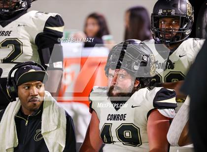 Thumbnail 3 in Conroe vs. Aldine Davis (UIL 6A Bi-District Playoff Football) photogallery.