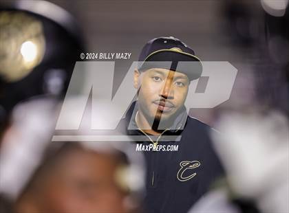 Thumbnail 1 in Conroe vs. Aldine Davis (UIL 6A Bi-District Playoff Football) photogallery.