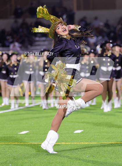 Thumbnail 3 in Conroe vs. Aldine Davis (UIL 6A Bi-District Playoff Football) photogallery.