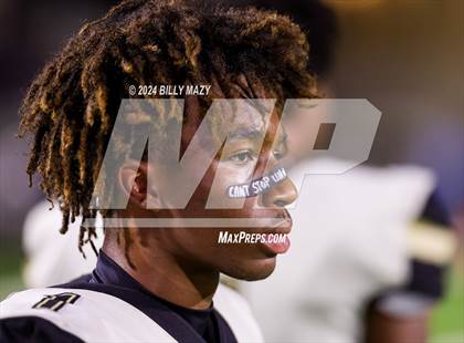 Thumbnail 2 in Conroe vs. Aldine Davis (UIL 6A Bi-District Playoff Football) photogallery.