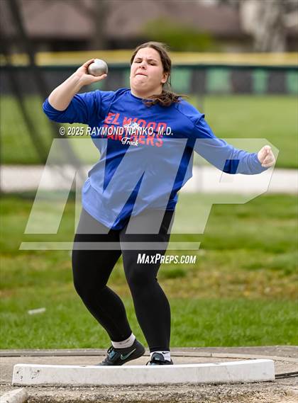 Thumbnail 1 in Yorktown 4 Way (Shot Put)  photogallery.