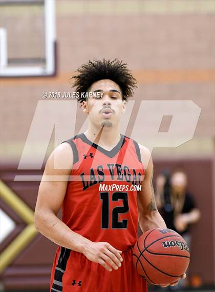 Thumbnail 3 in Las Vegas vs Faith Lutheran photogallery.