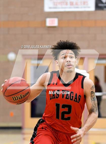 Thumbnail 2 in Las Vegas vs Faith Lutheran photogallery.