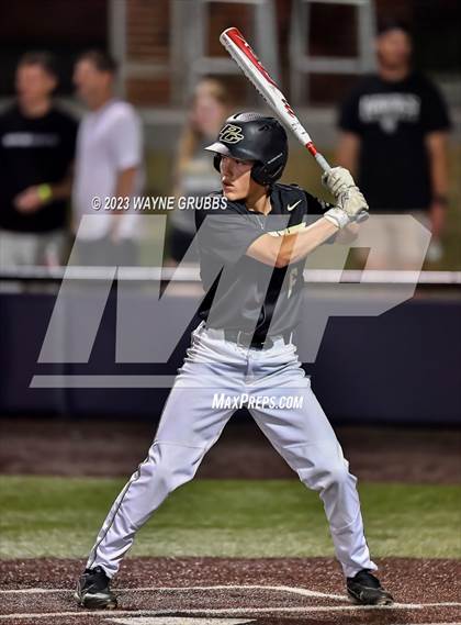 Thumbnail 2 in Lindale vs. Pleasant Grove (UIL 4A Regional Quarterfinal) photogallery.