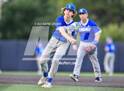 Thumbnail 2 in Lindale vs. Pleasant Grove (UIL 4A Regional Quarterfinal) photogallery.